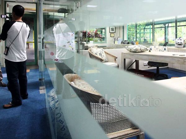 Bantah Kekerasan Seksual, JIS Tunjukkan Ruang Kepsek