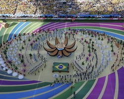 Meriahnya Upacara Pembukaan Piala Dunia 2014