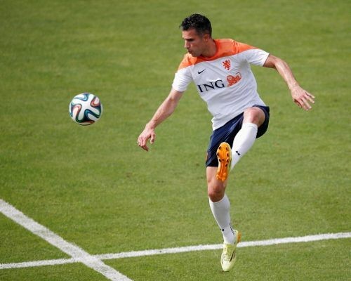 Van Persie: Spanyol Tim Hebat, tapi Jangan Remehkan Belanda