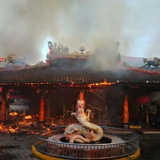 Klenteng Hoo Tong Bio di Banyuwangi Ludes Terbakar