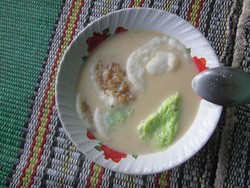 Nikmatnya Serabi Kuah Ambarawa