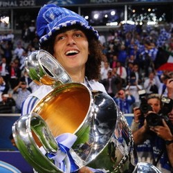 Bersama PSG, Luiz Ingin Juara Liga Champions Lagi