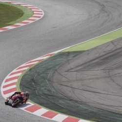 Marquez Terkendala Kerb Tinggi di Catalunya