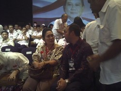 Titiek Soeharto Puas dengan Jawaban Prabowo Saat Debat