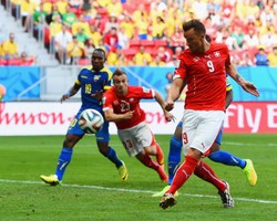 Swiss Kalahkan Ekuador Lewat Gol di Injury Time