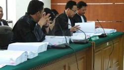 Berkas Tuntutan Budi Mulya Setebal 3 Ribu Halaman