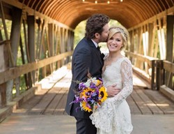 Kelly Clarkson Melahirkan Anak Pertama