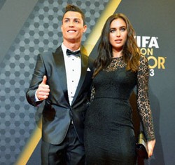 Wanita-wanita Seksi Di balik Kesuksesan Para Bintang Piala Dunia