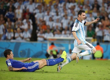 Adu Taktik yang Seru di Babak Kedua