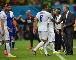 Hadapi Uruguay, Hodgson Bisa Saja Ubah Starting XI Inggris