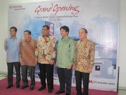 Perluas Jaringan di Indonesia Timur, Toyota Resmikan Outlet di Palu