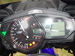 Asyik, Shift Indikator RPM Yamaha R25 Bisa Diatur