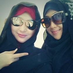 Dewi Persik: di Mekkah Nggak Ada Virus MERS tapi Virus Selfie