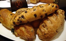 Kini Croissant Eric Kayser, Artisan Bakery  dari Prancis Bisa Dinikmati di Jakarta