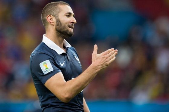 Benzema Terima Ucapan Selamat dari Zizou
