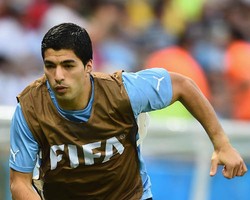 Suarez Sudah Siap 100 Persen Main Lawan Inggris