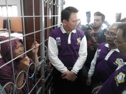 Kisah Penghuni Panti Yang Memelas dan Berimajinasi di Depan Ahok
