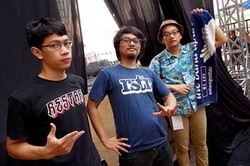 Incoming: Tokyolite, Cahaya Pop Funk Kota Hujan