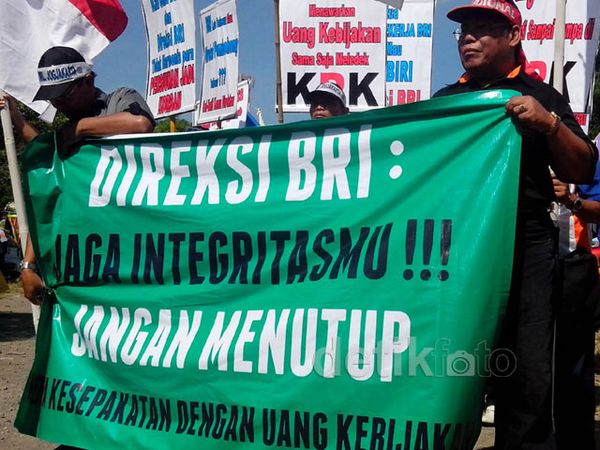 Pensiunan BRI Demo di Yogyakarta