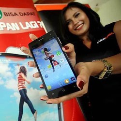 Evercoss Elevate Y, Quad Core dengan Layar Badak
