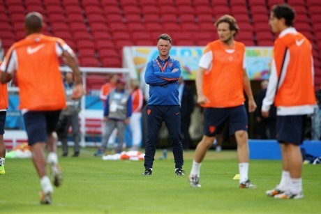 Taktik Van Gaal Undang Pujian
