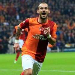 Sosok Van Gaal Bikin Sneijder Bisa Pertimbangkan Hijrah ke MU