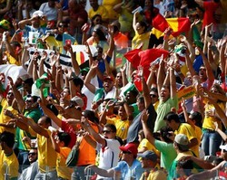 Ombak Manusia di dalam Stadion-Stadion Piala Dunia