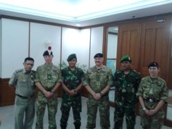 Tentara Inggris Temui Ahok Belajar Cara Penanganan Banjir