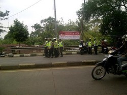 Tak Punya Surat Lengkap, 50 Pengendara Kena Razia Polisi di Ruas TB Simatupang