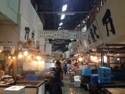 6 Tips Berkunjung ke Pasar Tradisional