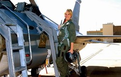 Kembaran Amelia Earhart Akan Mengelilingi Dunia!