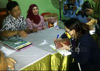 Pembagian Dana Stimulan Penutupan Lokalisasi Dolly