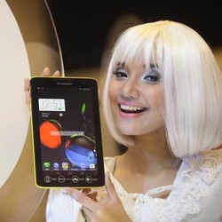 Lenovo A8, Tablet Quad Core Bergaya Centil