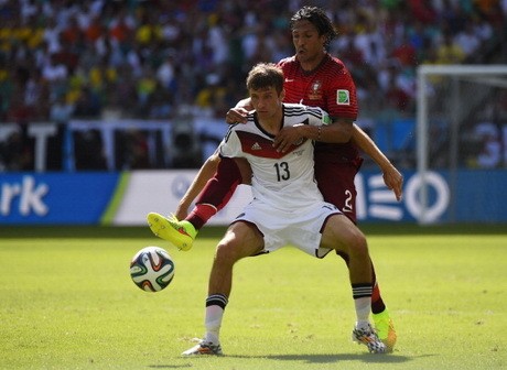 Mourinho Nilai Mueller Belum Teruji