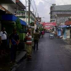 Pekerja Dolly Ancam Beroperasi Lagi Nanti Malam