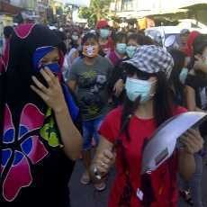 PSK dan Mucikari Dolly-Jarak Konvoi Teriakkan Yel-yel Buka..Buka