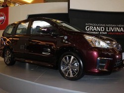 Grand Livina Biasa Bisa Dipercantik Pakai Autech