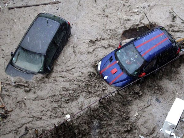 Banjir Terjang Bulgaria