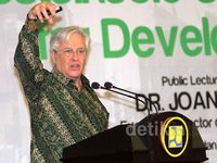 Wakil Sekjen PBB Beri Kuliah Umum di Kemen PU