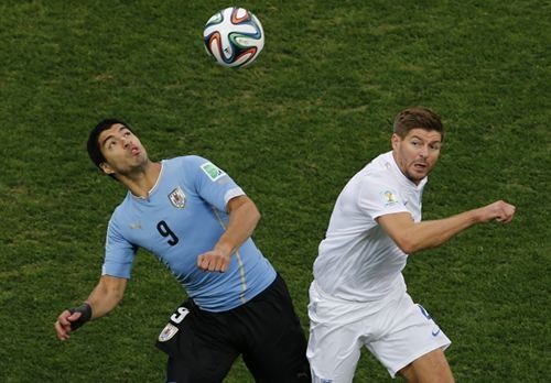 Begini Cara Uruguay Mematikan Gerrard dan Menghentikan Inggris