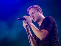 Aksi Imagine Dragons di Premiere Transformers