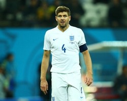 Gerrard Masih Heran Inggris Kalah Lagi