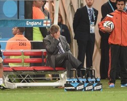 Hodgson: Kekalahan Ini Menghancurkan Kami