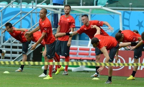 Hadapi Prancis, Swiss Pilih Bertahan