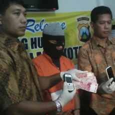 Pengepul Judi Bola di Terminal Arjosari Dibekuk