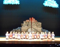 Ketika Mahasiswa Asing Fasih Menari Tarian Tradisional Indonesia