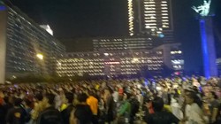 Semakin Malam JakNight Festival Dibanjiri Warga Jakarta