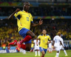 Dua Gol Enner Valencia Menangkan Ekuador