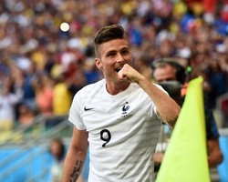 Prancis Menang dengan Cara Menyenangkan