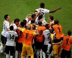 Les Bleus Tunjukkan Semangat 1998